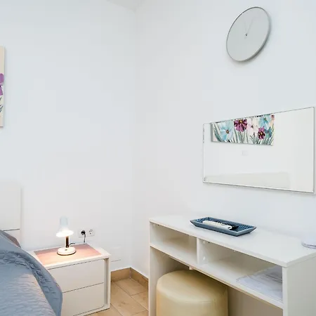 Marija-studio With Terrace-2 Διαμέρισμα Mlini
